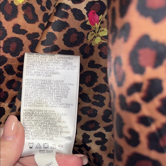 Betsey Johnson Black Puffer Coat - Picture 9 of 12